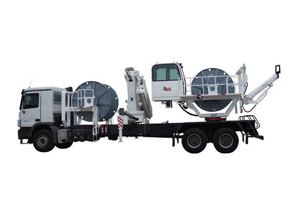 Camion porte-touret